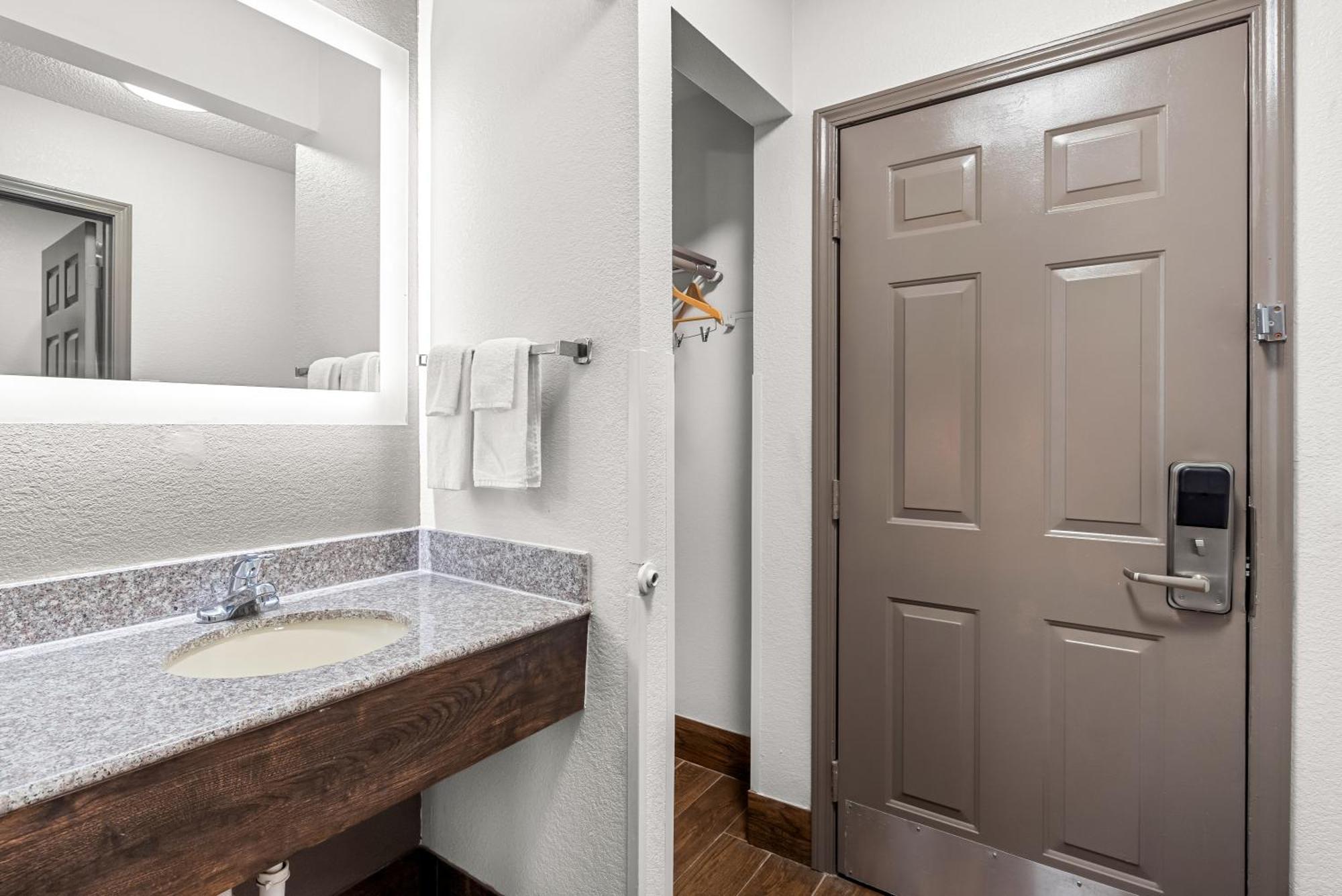 Quality Inn コーネリア エクステリア 写真